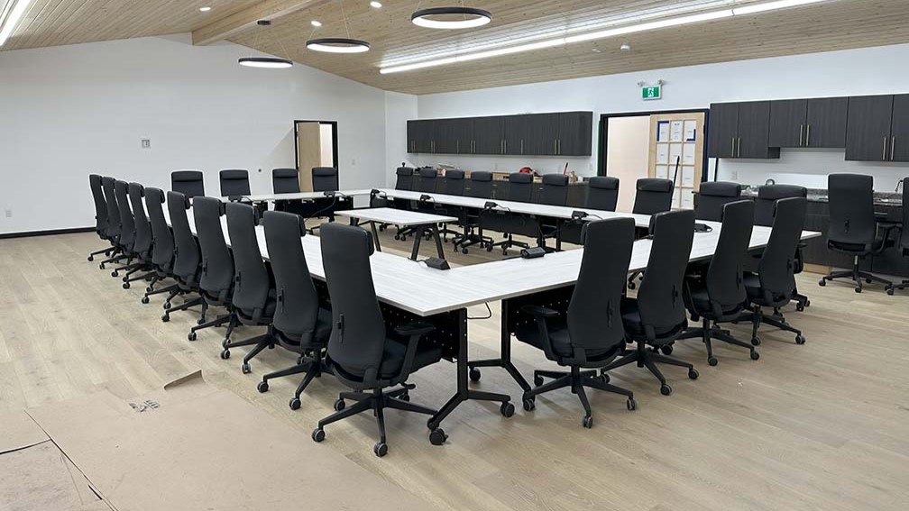 community boardroom casual meeting space